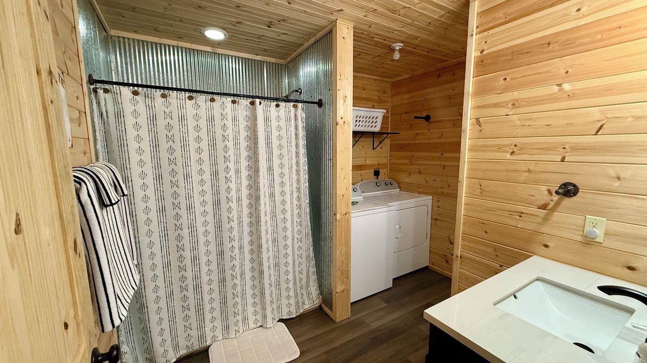 Photo of Bathroom in Fort Payne