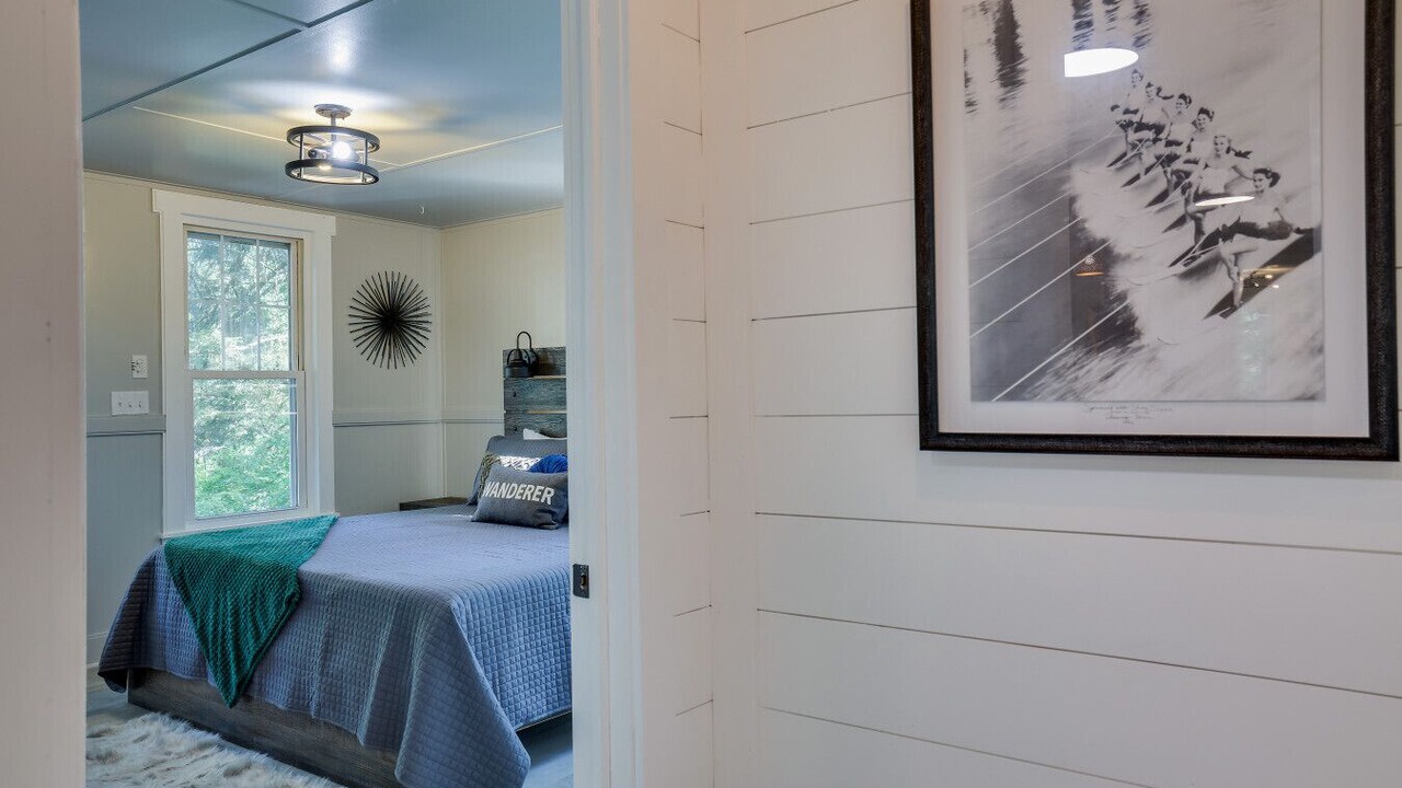 Photo of Bedroom in Saylorsburg