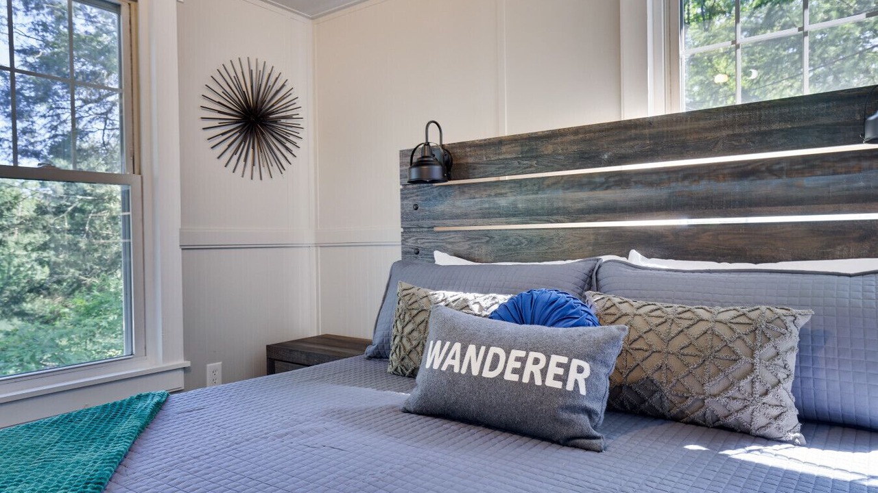 Photo of Bedroom in Saylorsburg