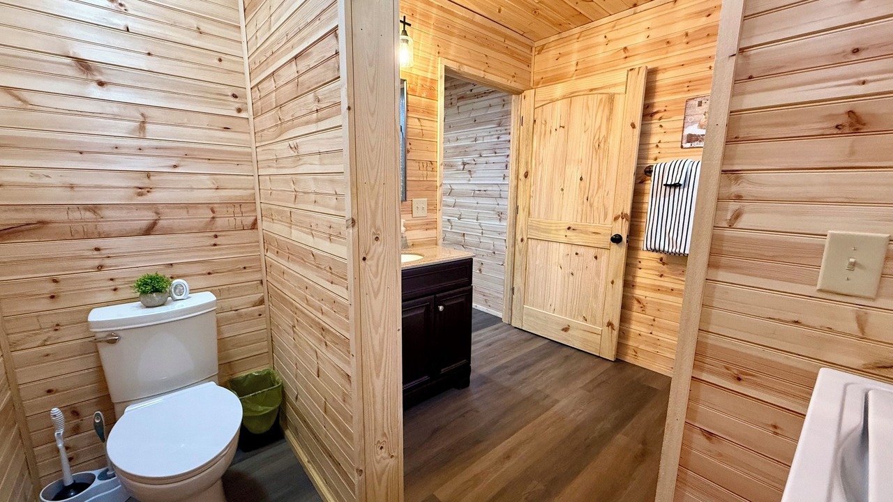 Photo of Bathroom in Fort Payne
