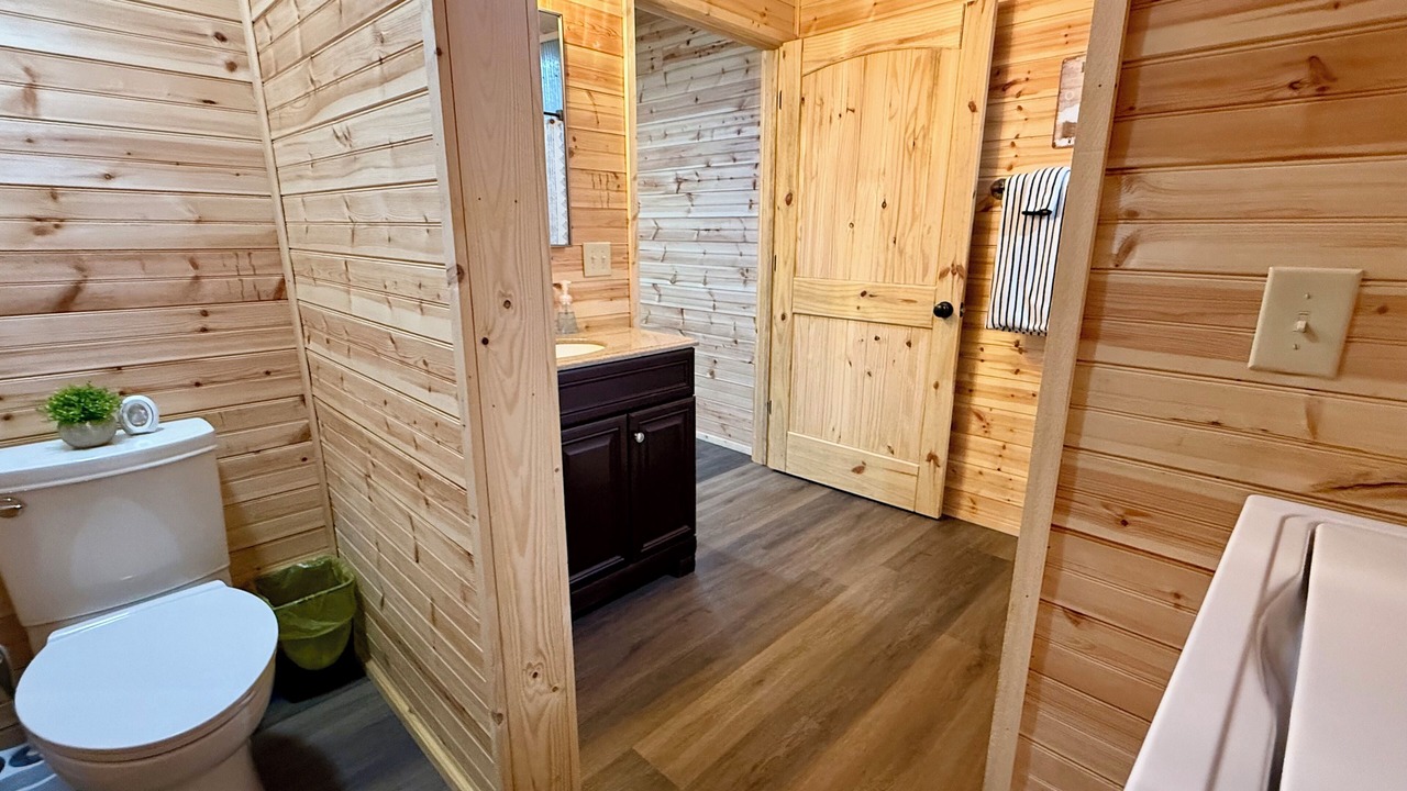 Photo of Bathroom in Fort Payne