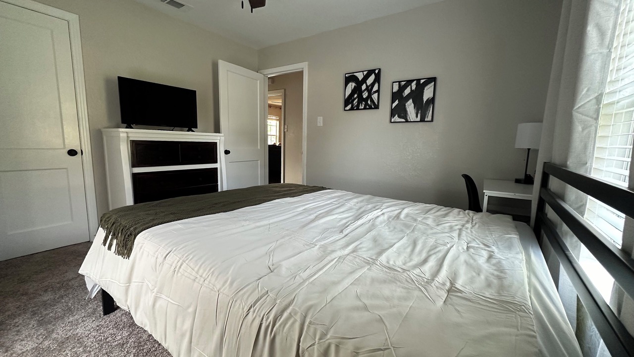 Photo of Bedroom in Temple