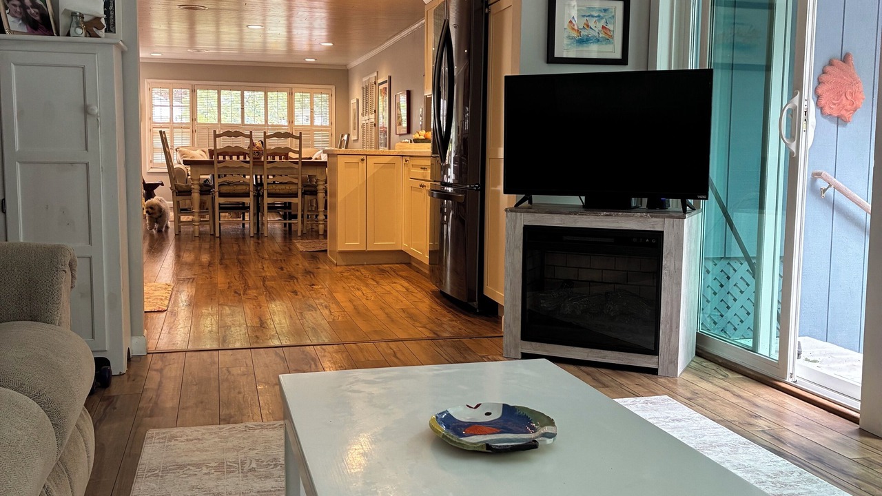 Photo of Livingroom in Pentwater