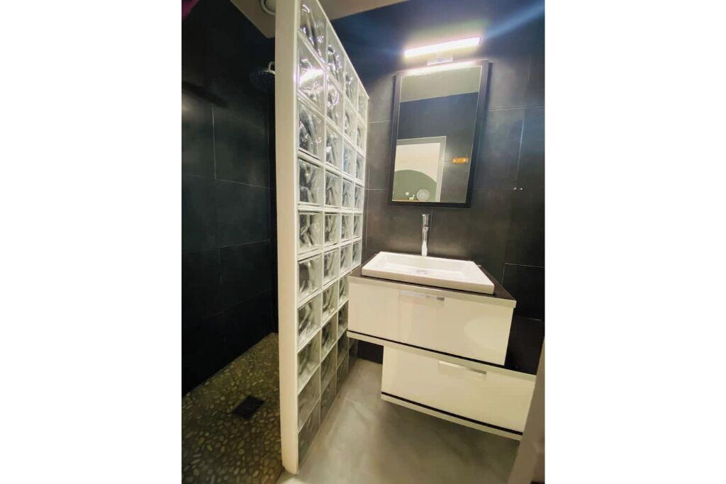 Photo of Bathroom in Canet
