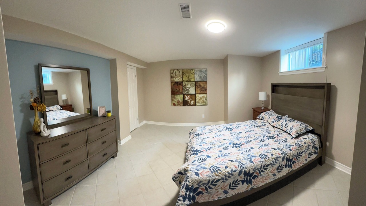 Photo of Bedroom in Richmond Hill