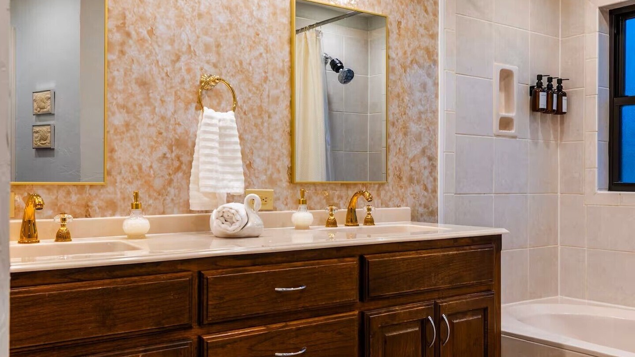 Photo of Bathroom in Flower Mound