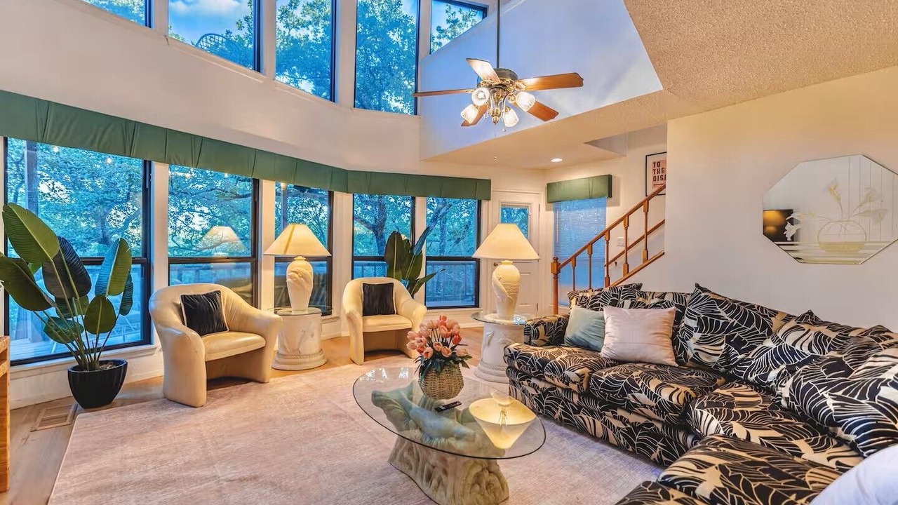 Photo of Livingroom in Flower Mound