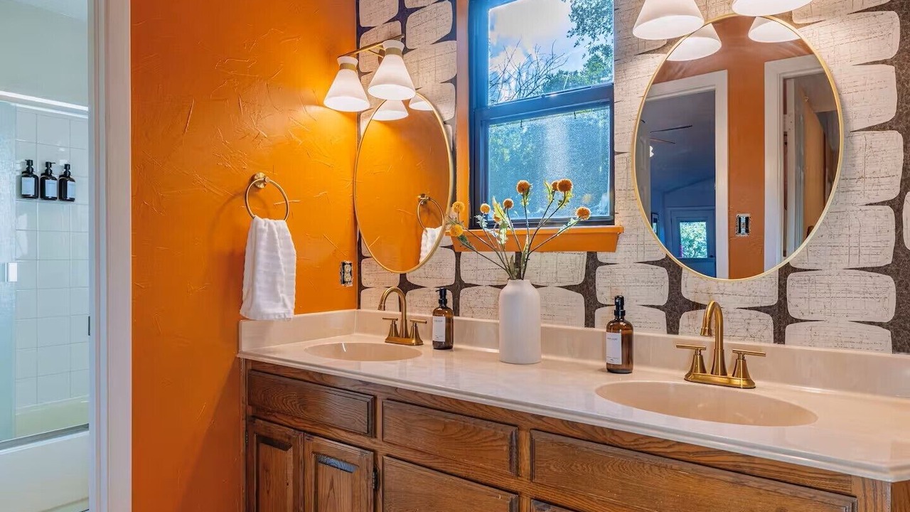 Photo of Bathroom in Flower Mound