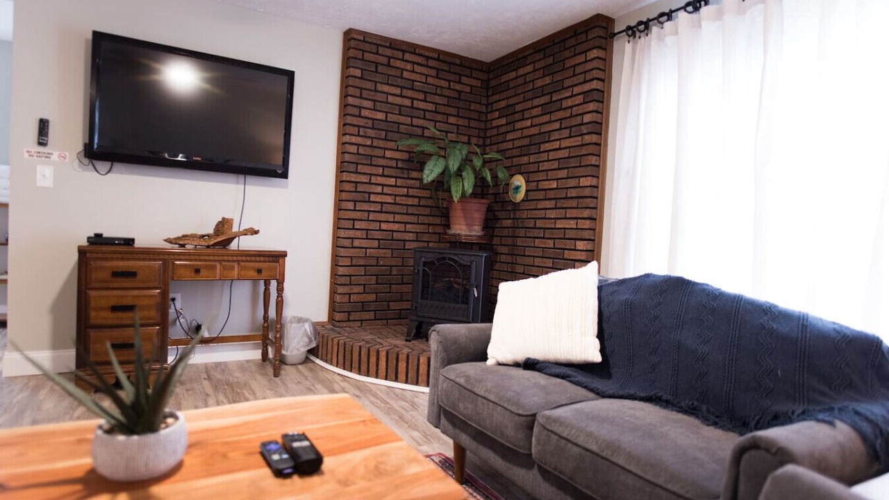 Photo of Livingroom in Powell