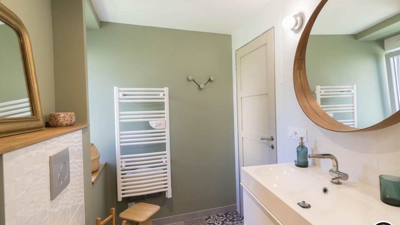 Photo of Bathroom in Saint-Aventin