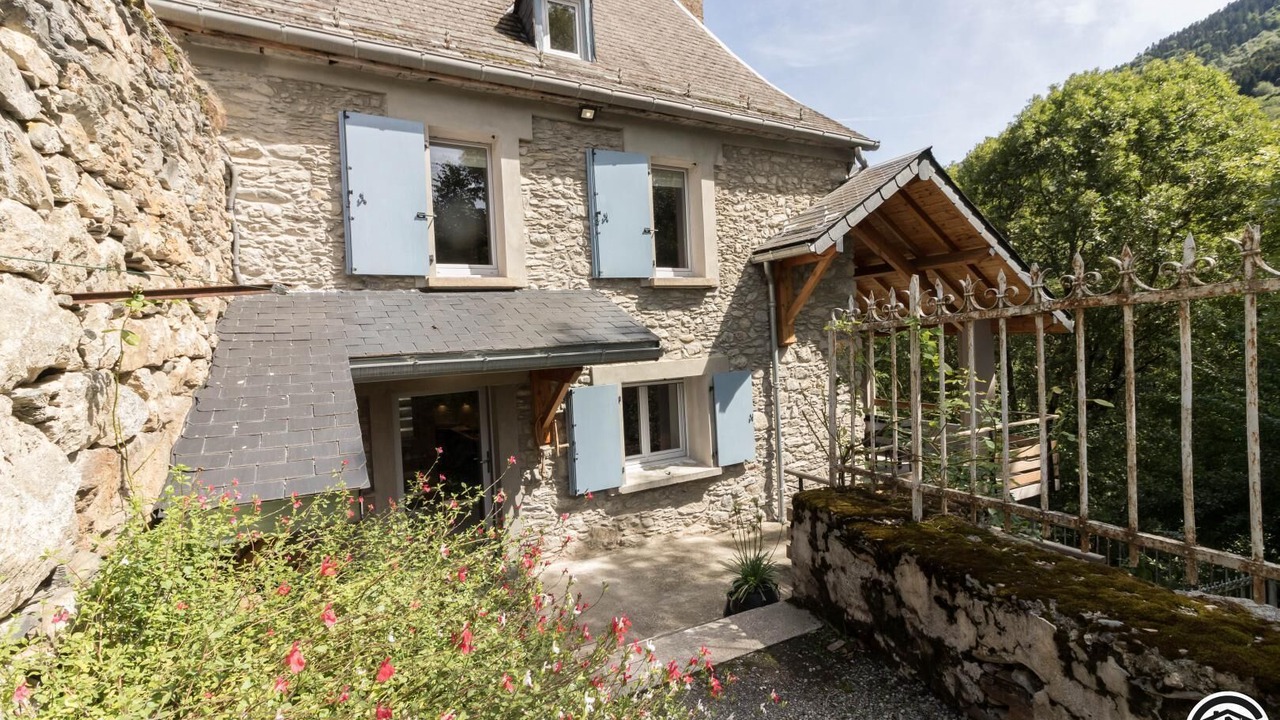 Photo of Outdoor in Saint-Aventin