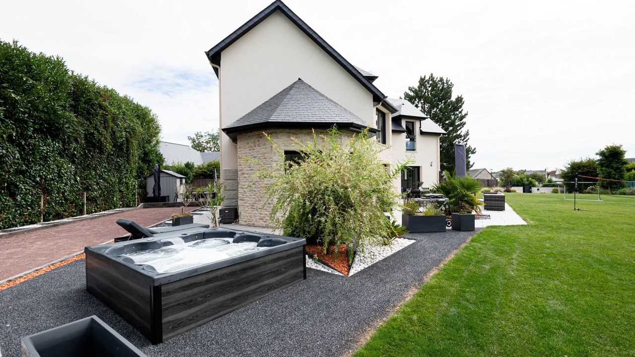 Photo of Others in Equemauville