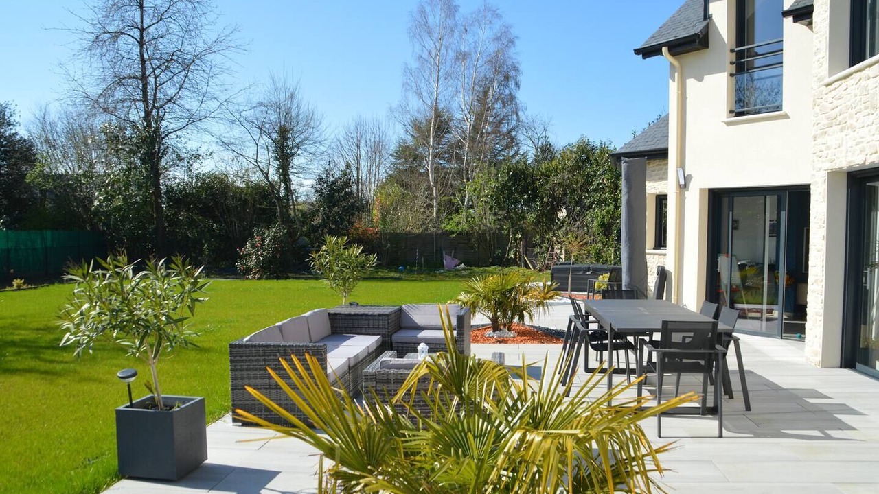 Photo of Outdoor in Equemauville