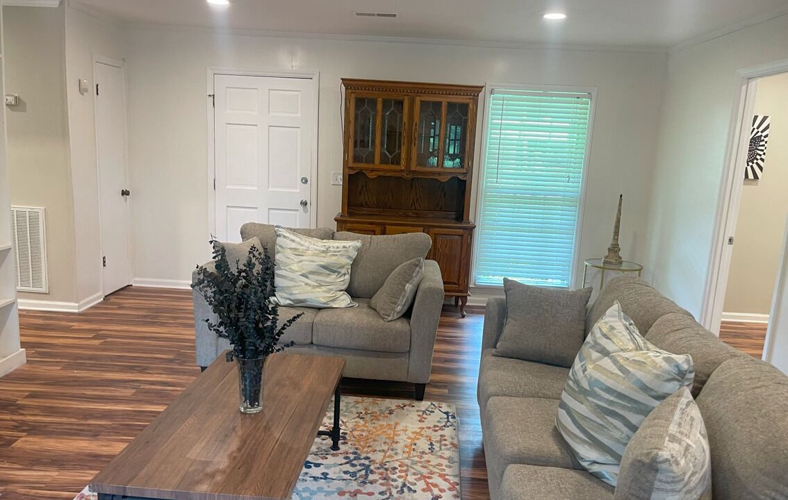 Photo of Livingroom in Tuscaloosa