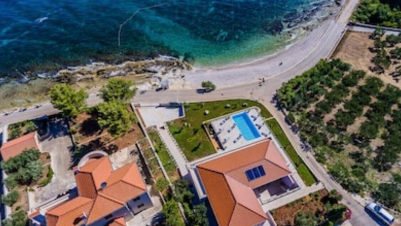 Photo of Outdoor in Cove Makarac (Milna)