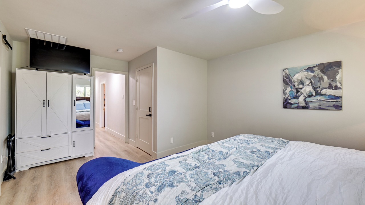 Photo of Bedroom in Farmers Branch