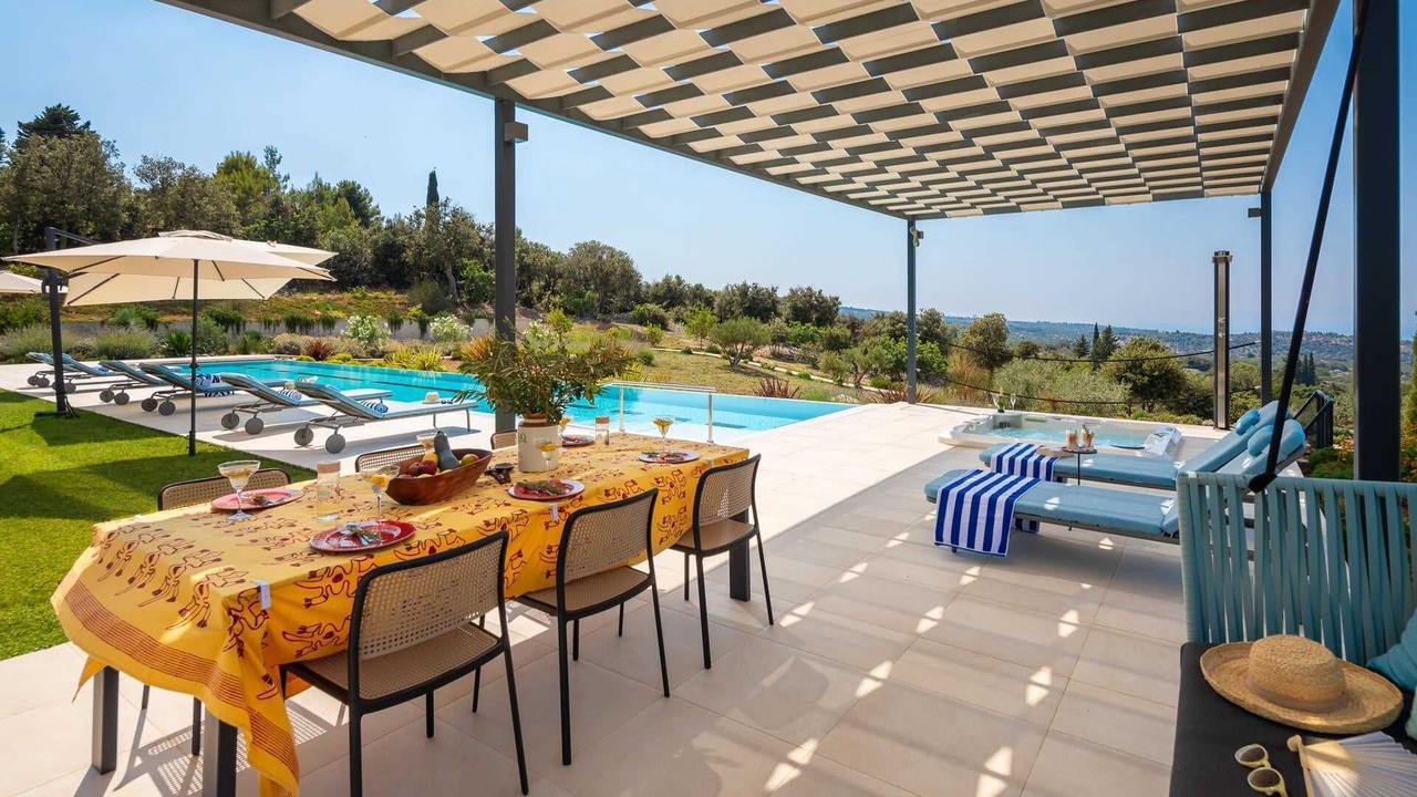 Photo of Outdoor in Supetar
