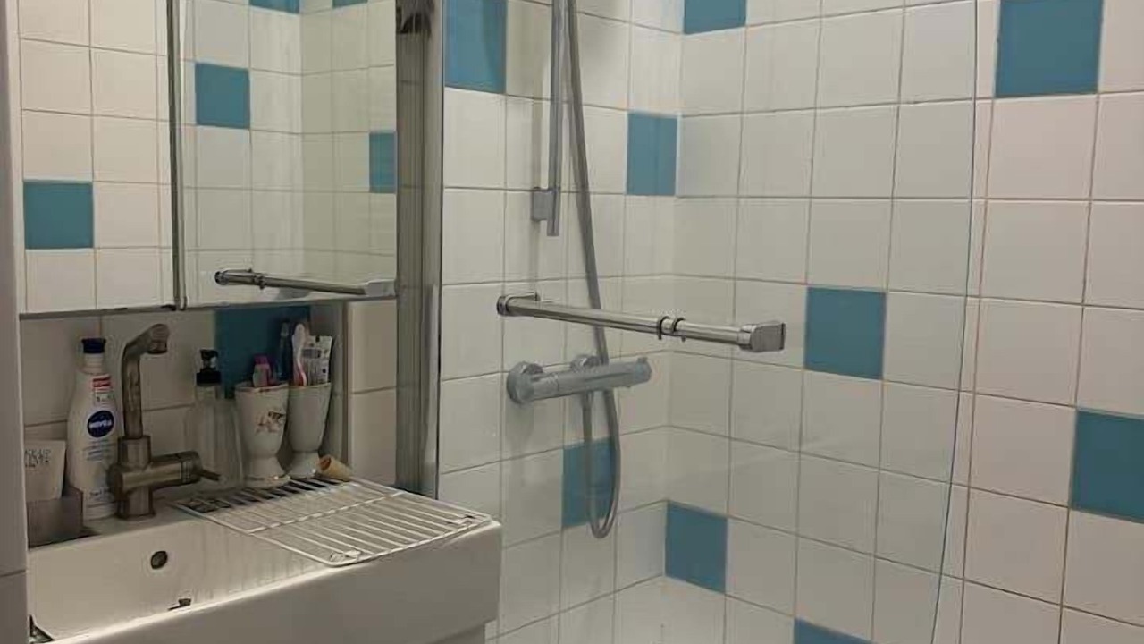 Photo of Bathroom in Quartier de la Chapelle