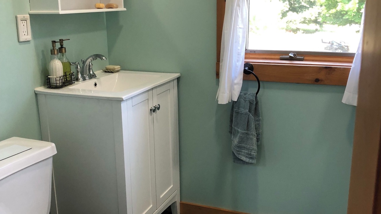 Photo of Bathroom in Hampton