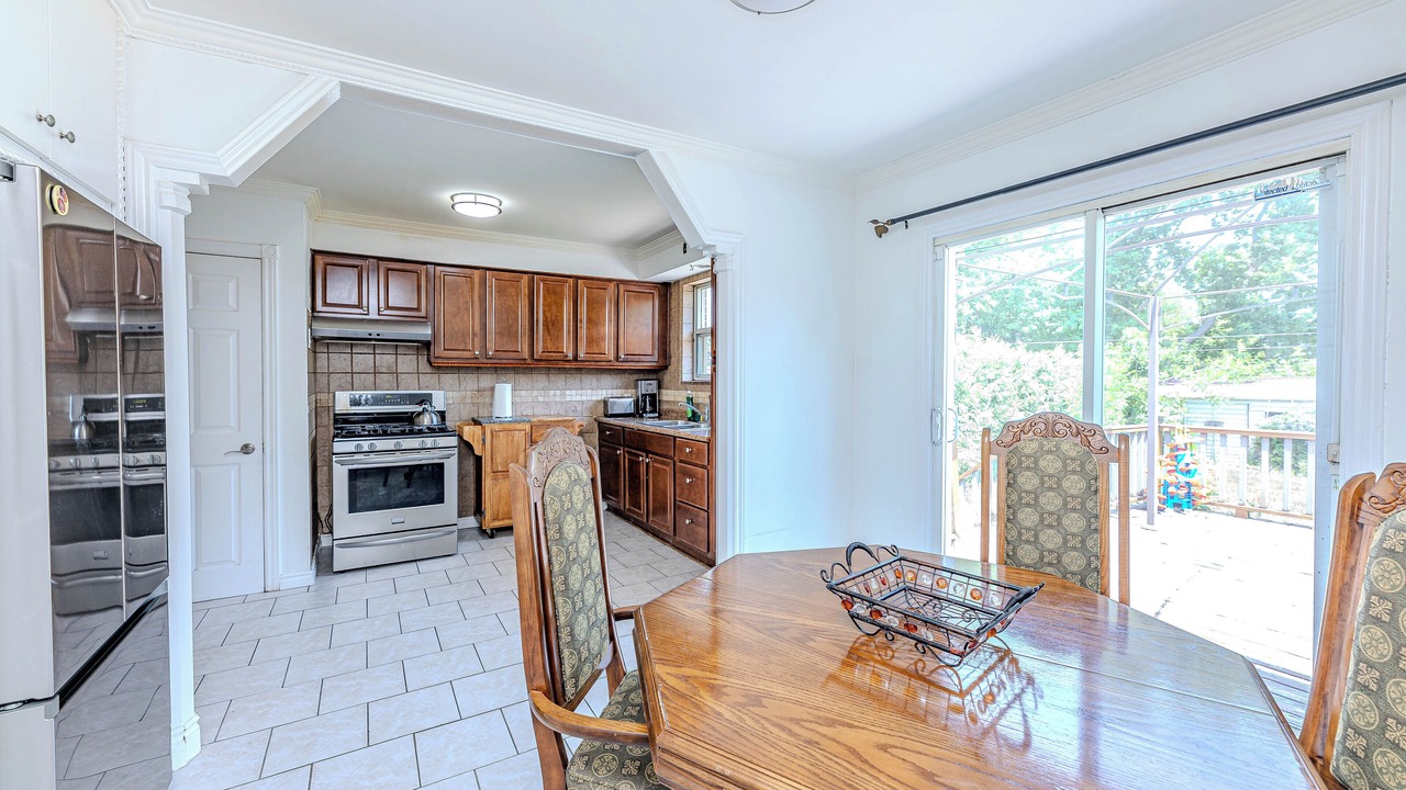 Photo of Kitchen in Northeast Mississauga