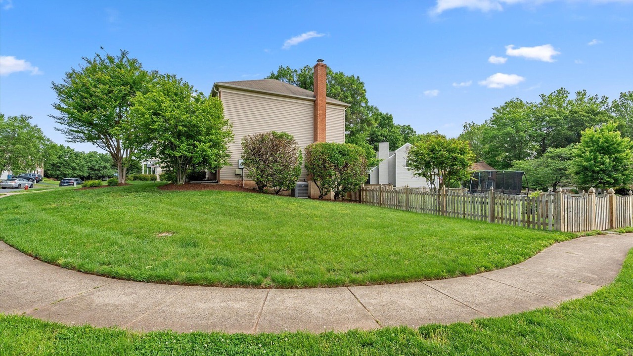 Photo of Outdoor in Fairfax