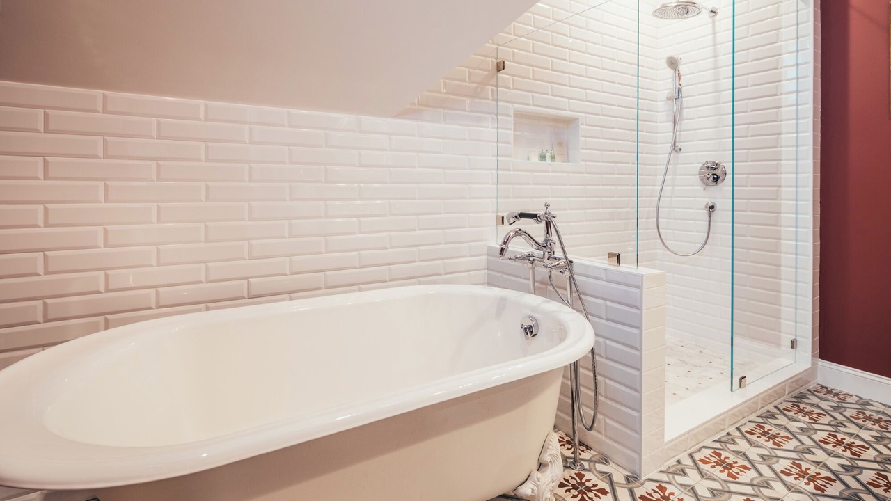 Photo of Bathroom in Lower Pacific Heights