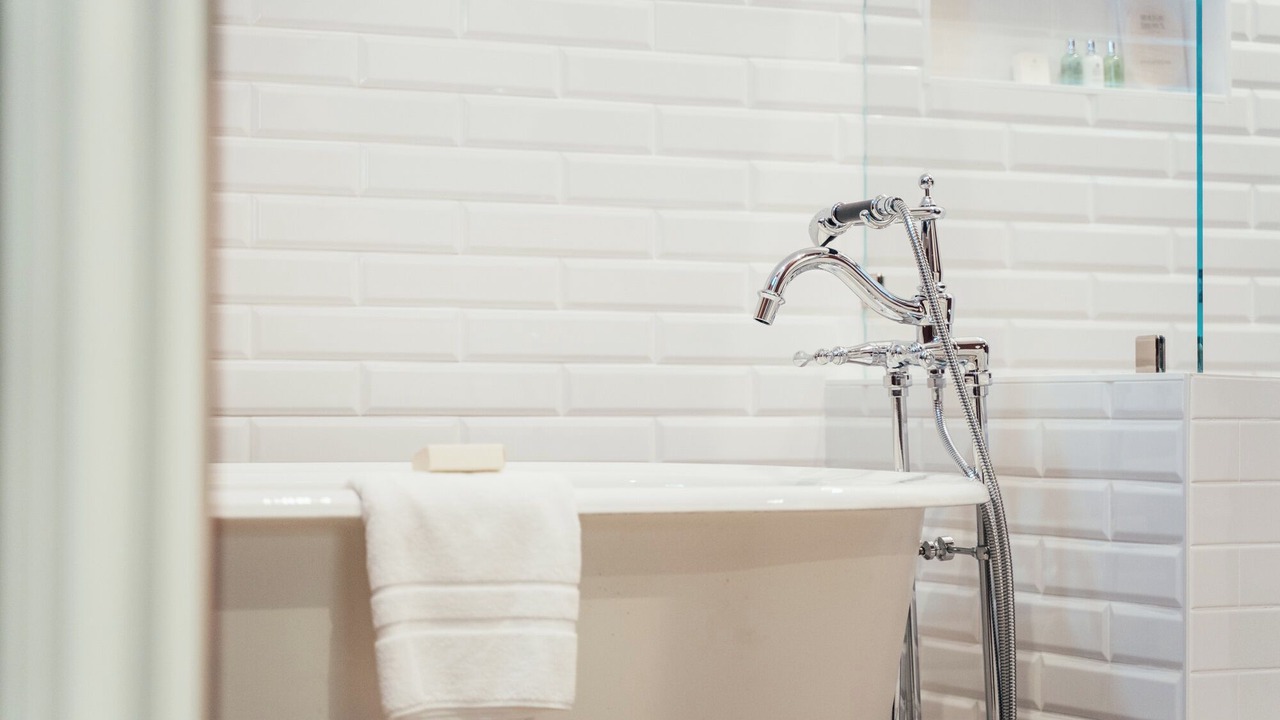 Photo of Bathroom in Lower Pacific Heights
