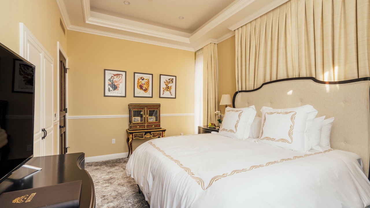 Photo of Bedroom in Lower Pacific Heights