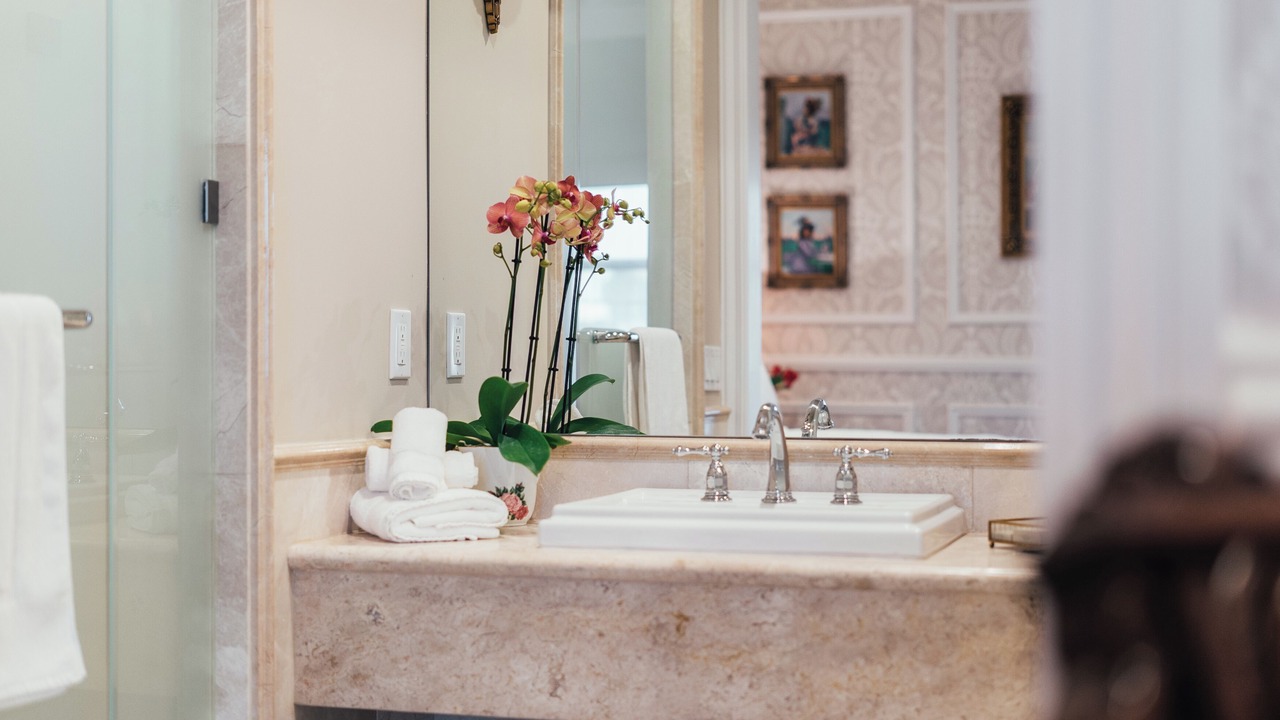Photo of Bathroom in Lower Pacific Heights