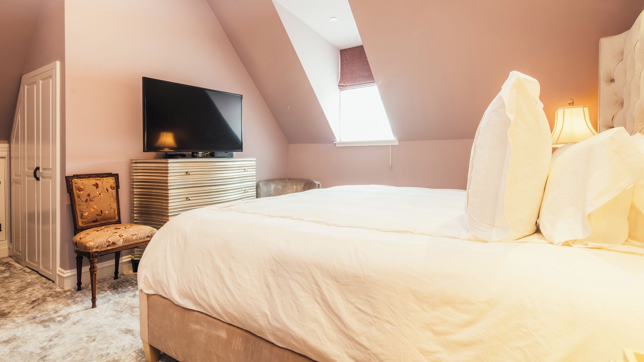 Photo of Bedroom in Lower Pacific Heights
