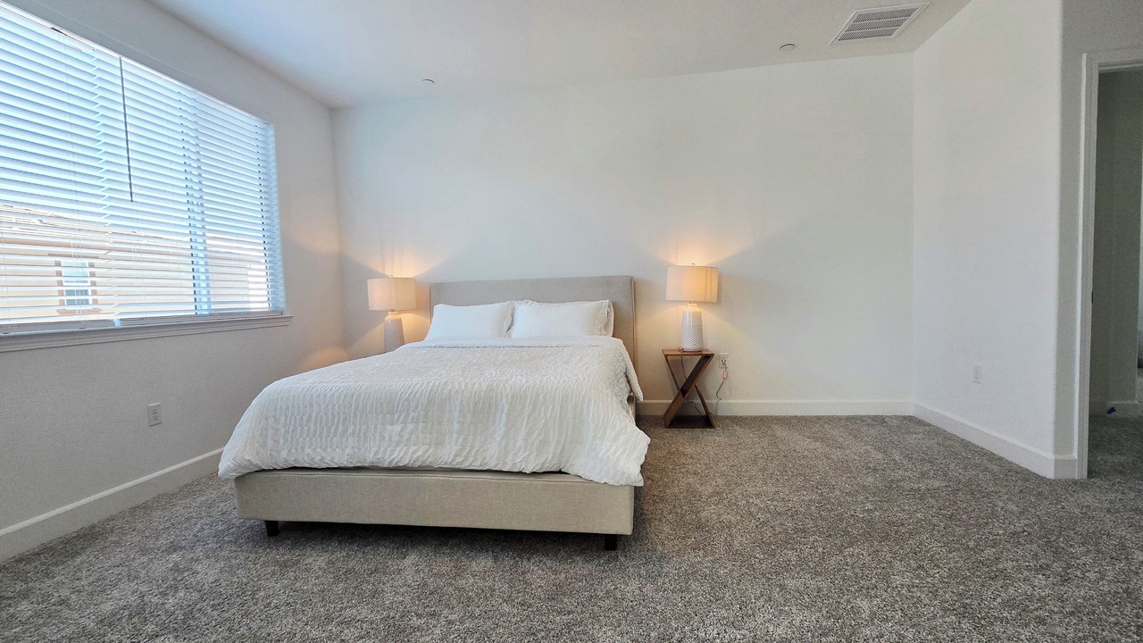 Photo of Bedroom in Roseville