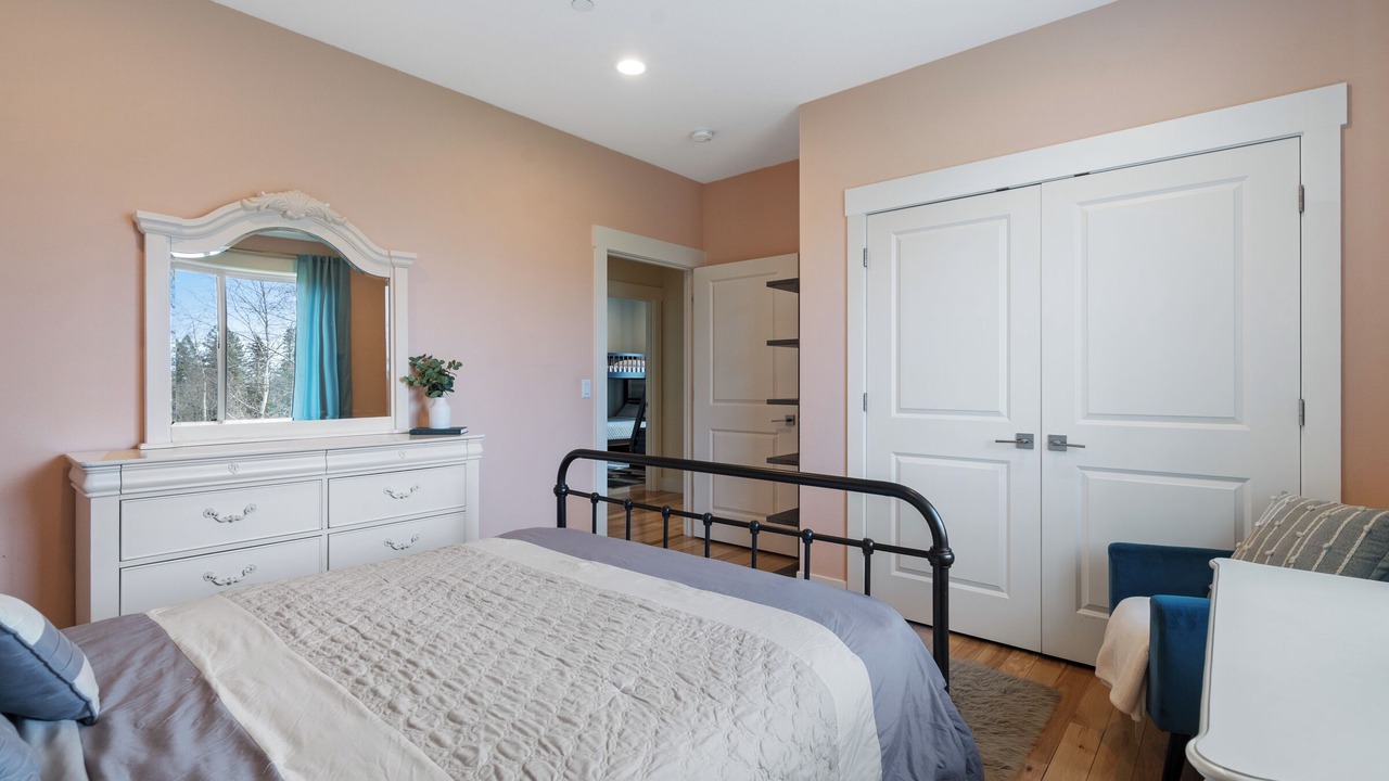 Photo of Bedroom in Carver