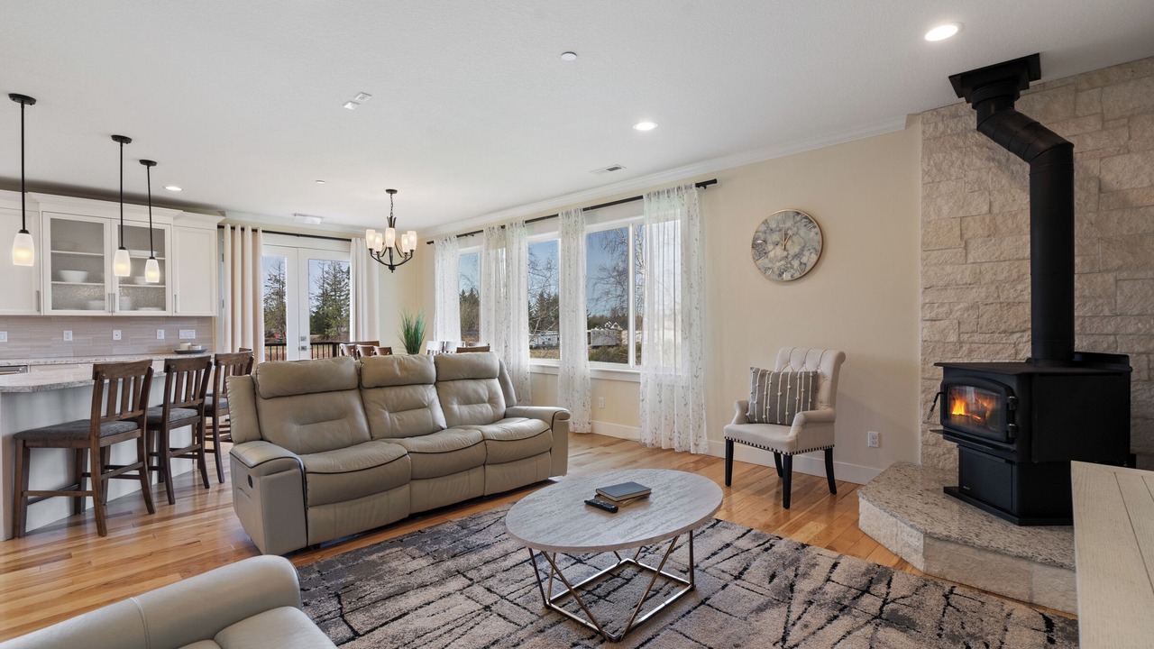 Photo of Livingroom in Carver