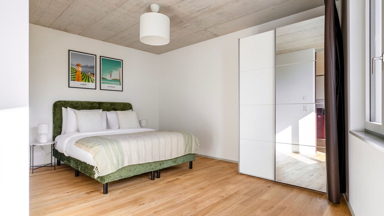 Photo of Bedroom in Center