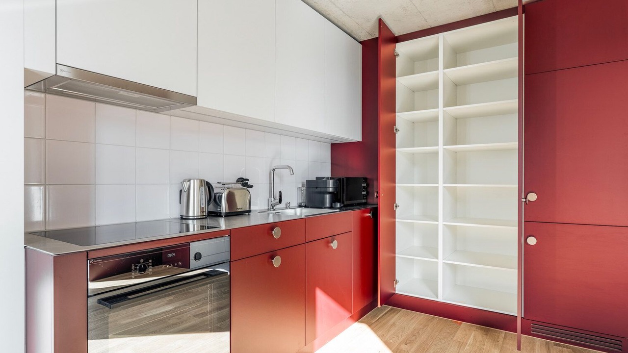 Photo of Kitchen in Center