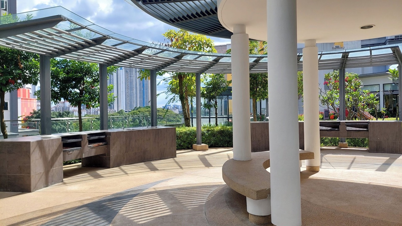 Photo of Outdoor in Maluri