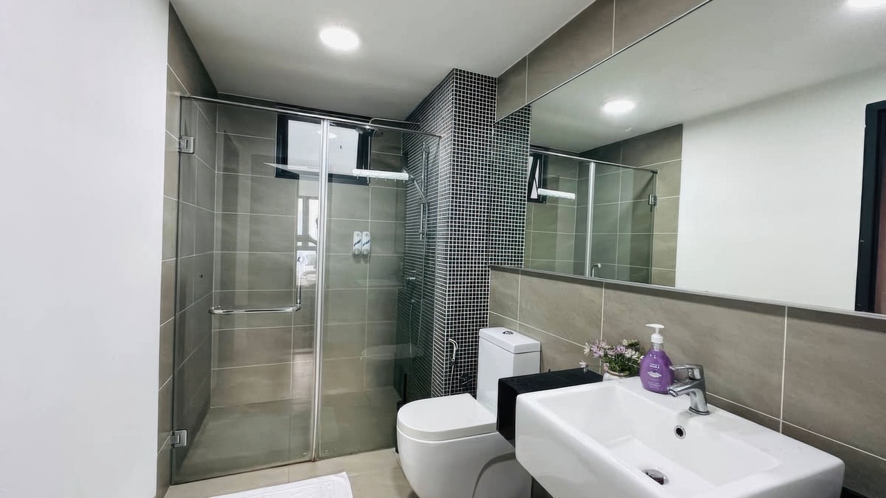 Photo of Bathroom in Maluri