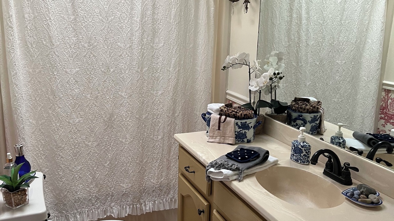 Photo of Bathroom in Stigler