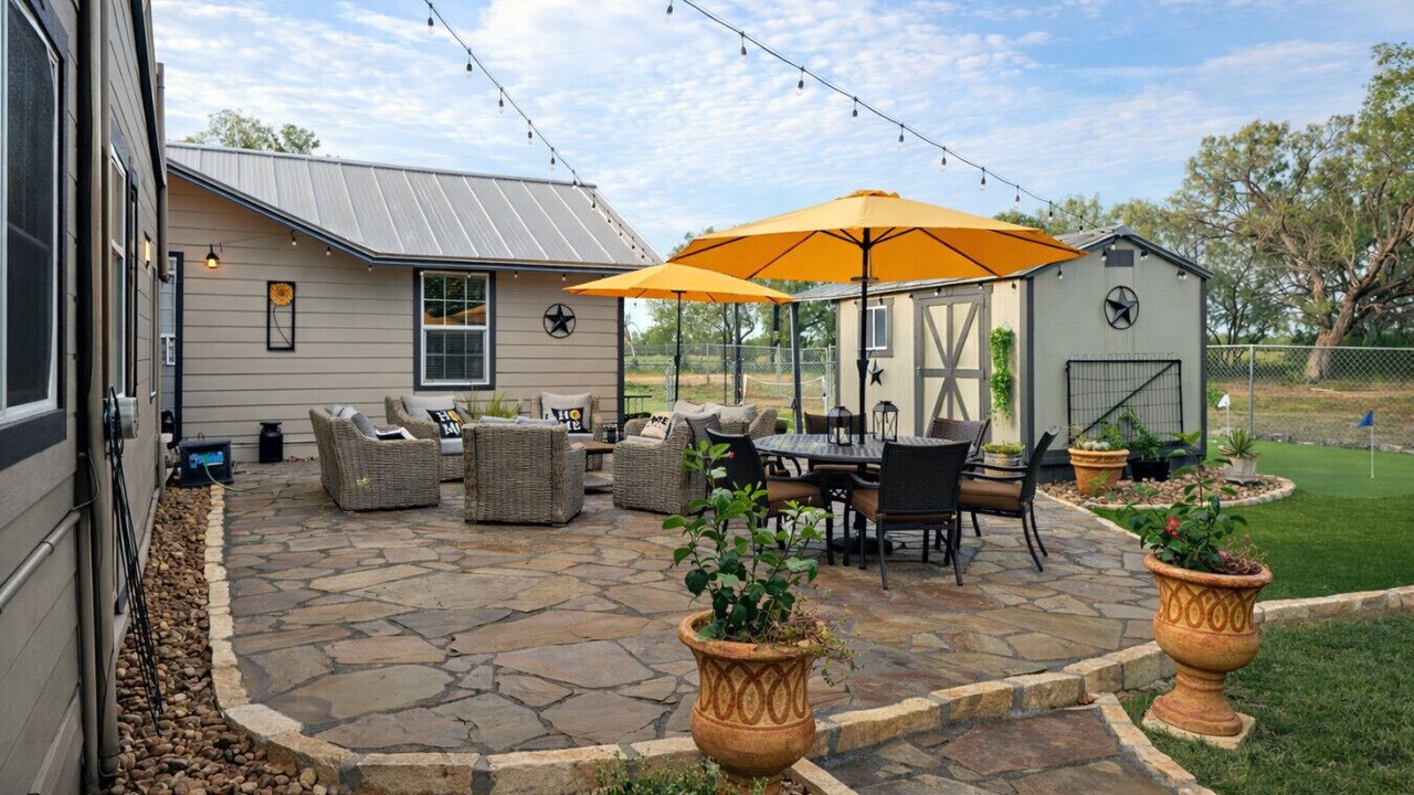 Photo of Outdoor in Hondo