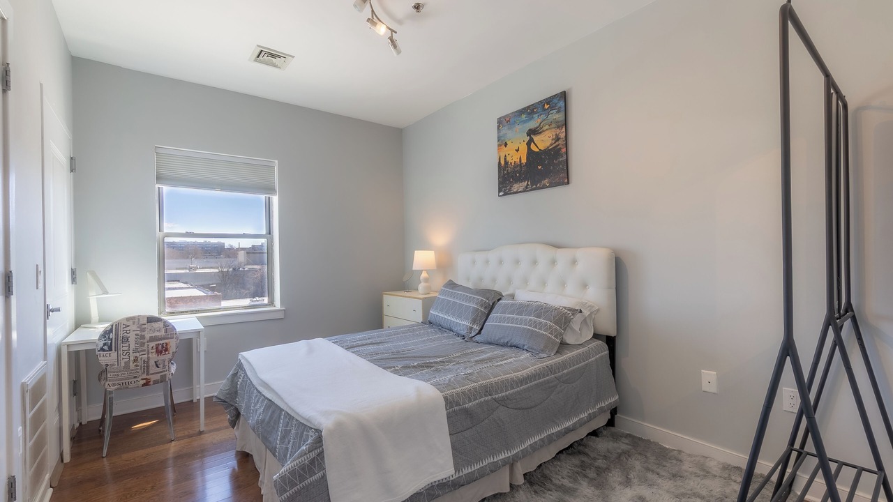 Photo of Bedroom in Hackensack River Waterfront
