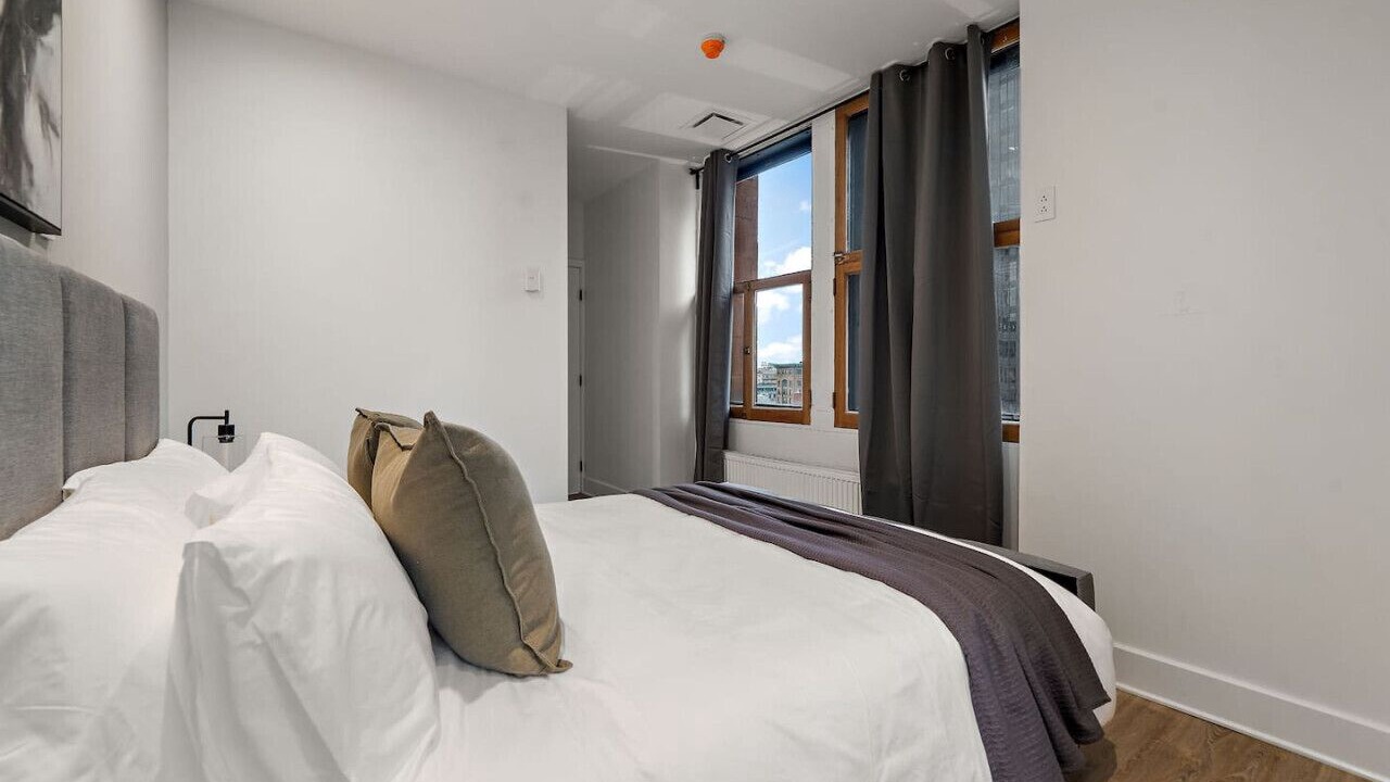 Photo of Bedroom in Old Montreal