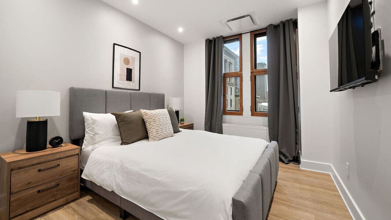 Photo of Bedroom in Old Montreal
