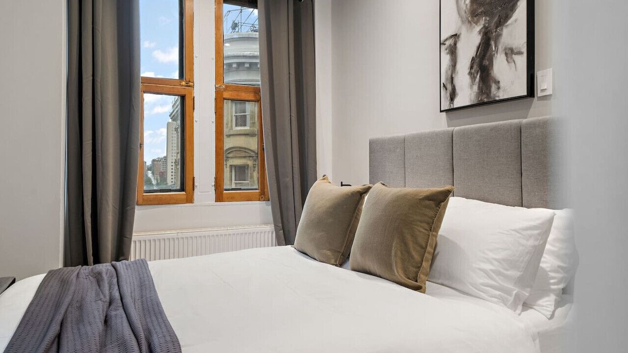 Photo of Bedroom in Old Montreal