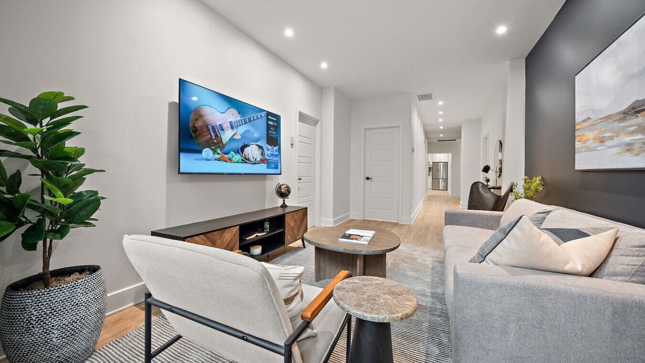 Photo of Livingroom in Old Montreal