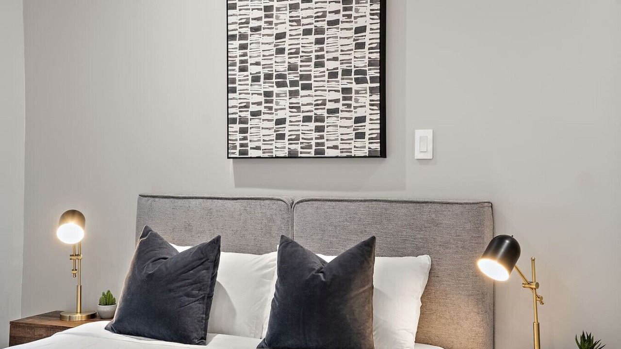 Photo of Bedroom in Old Montreal