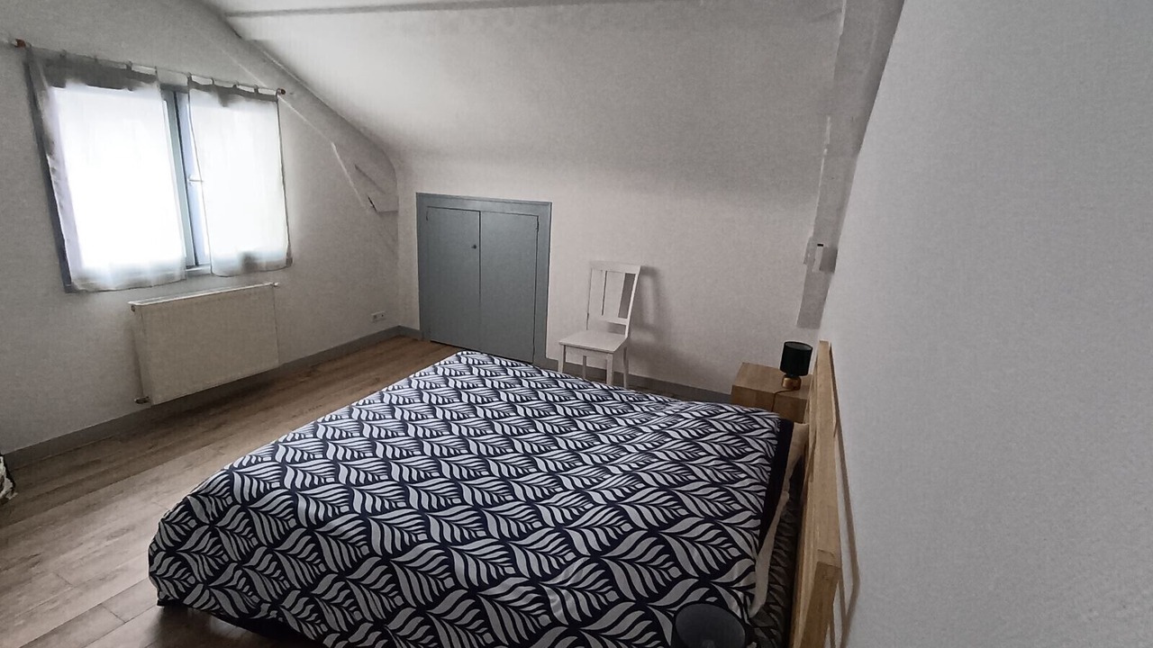 Photo of Others in Segre