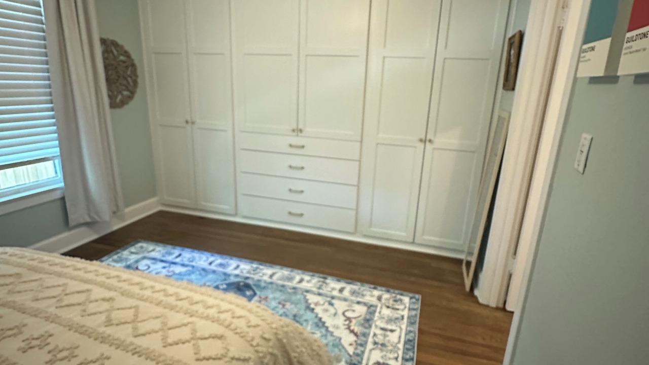 Photo of Bedroom in South River City