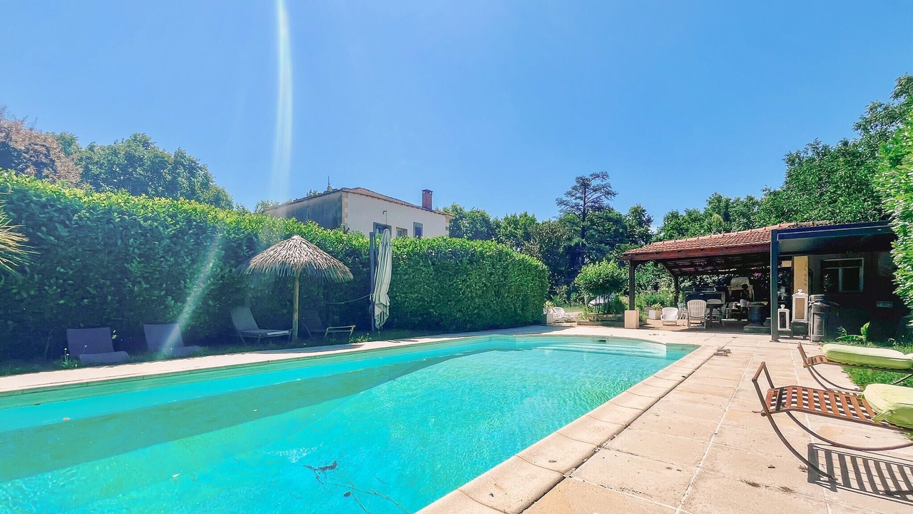 Photo of Outdoor in Connaux