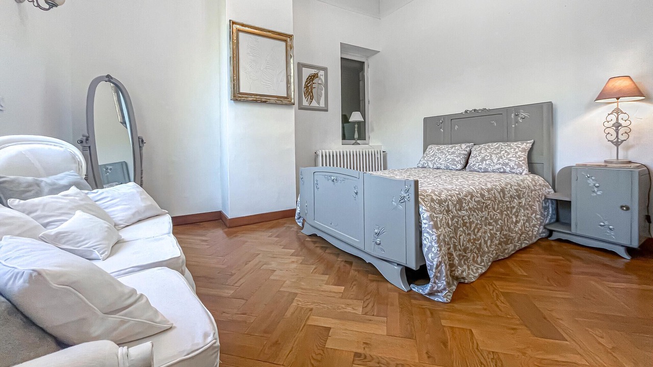 Photo of Others in Connaux