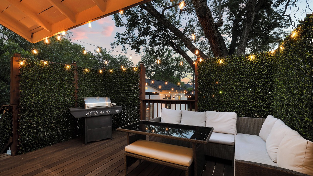 Photo of Outdoor in Highland Park